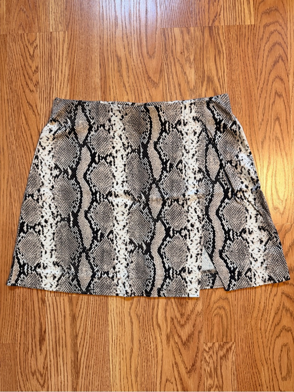 H&M Snake-Print Mini Skirt